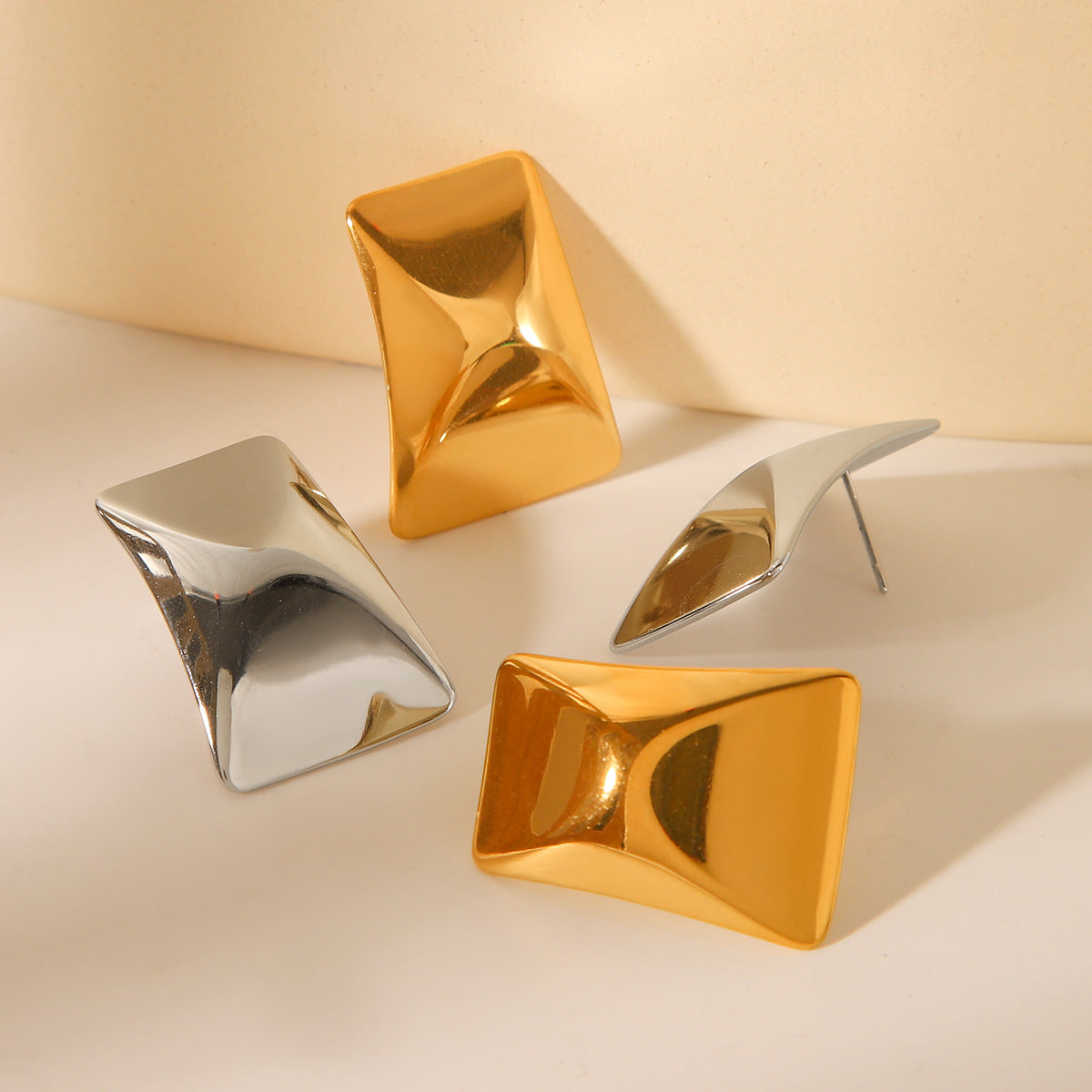 Fashionable 18K Gold Plated Stainless Steel Geometric Rectangular Stud Earrings for Women