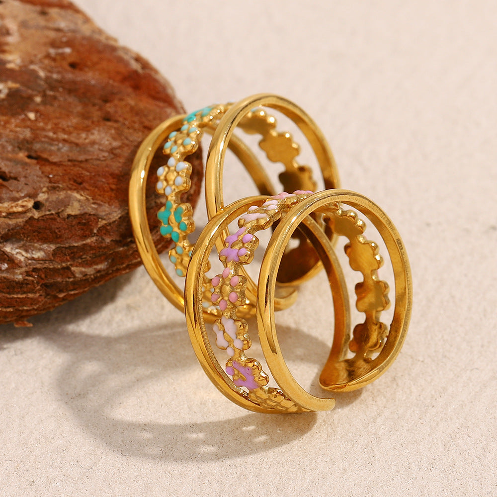 Fashionable Vintage-Inspired Floral Open Ring for Women Made of Stainless Steel with 18K Gold Plating