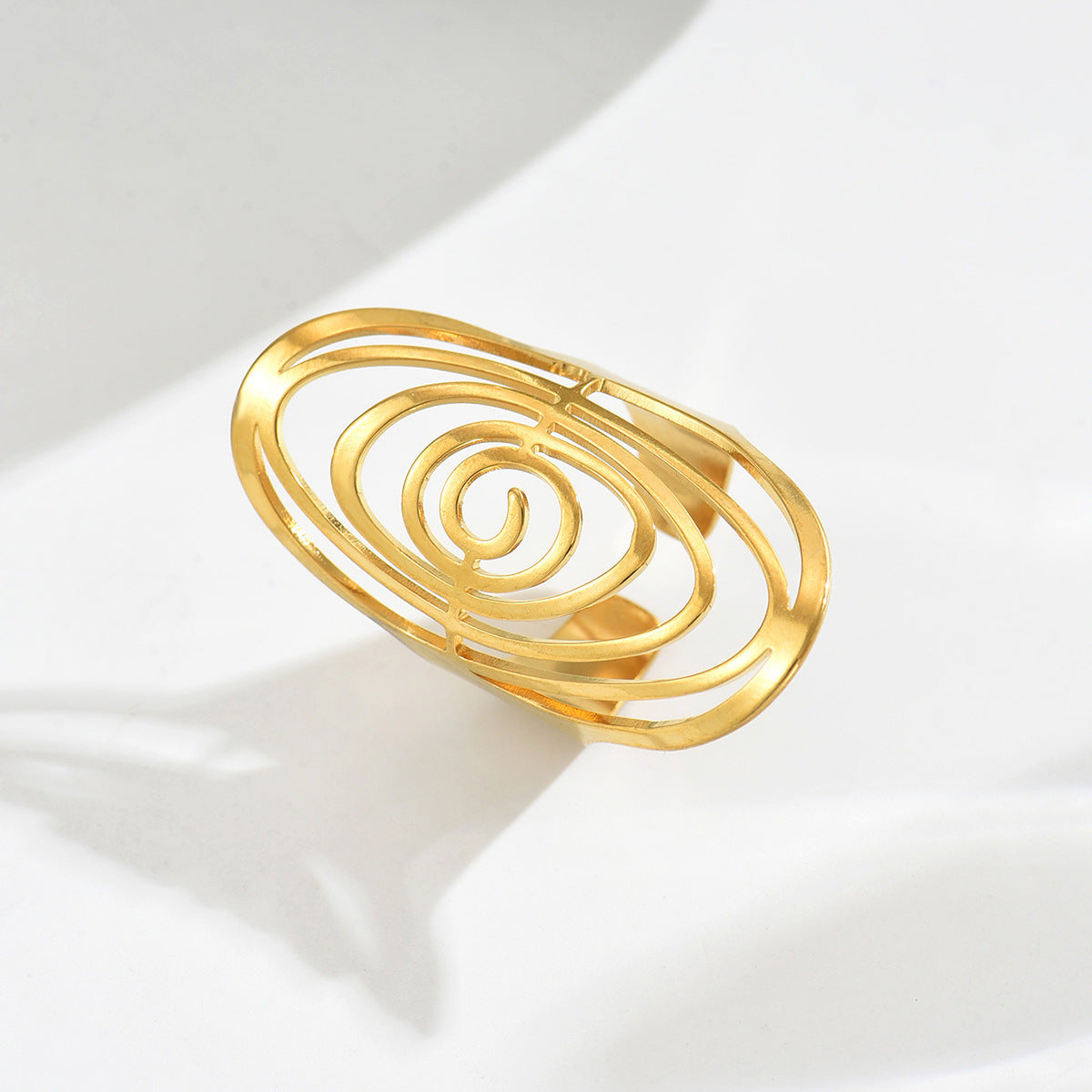 Anillo Abierto Irregular Geométrico para Mujer en Aleación de Zinc con Acabado Chapado Accesorio de Moda Minimalista Elegante