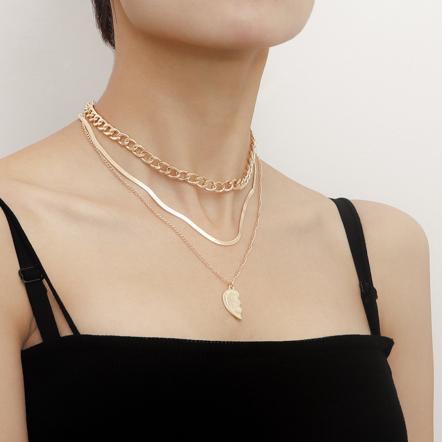 Minimalist Half Heart Pendant Necklace for Women with Alloy Snake Chain and Electroplated Finish