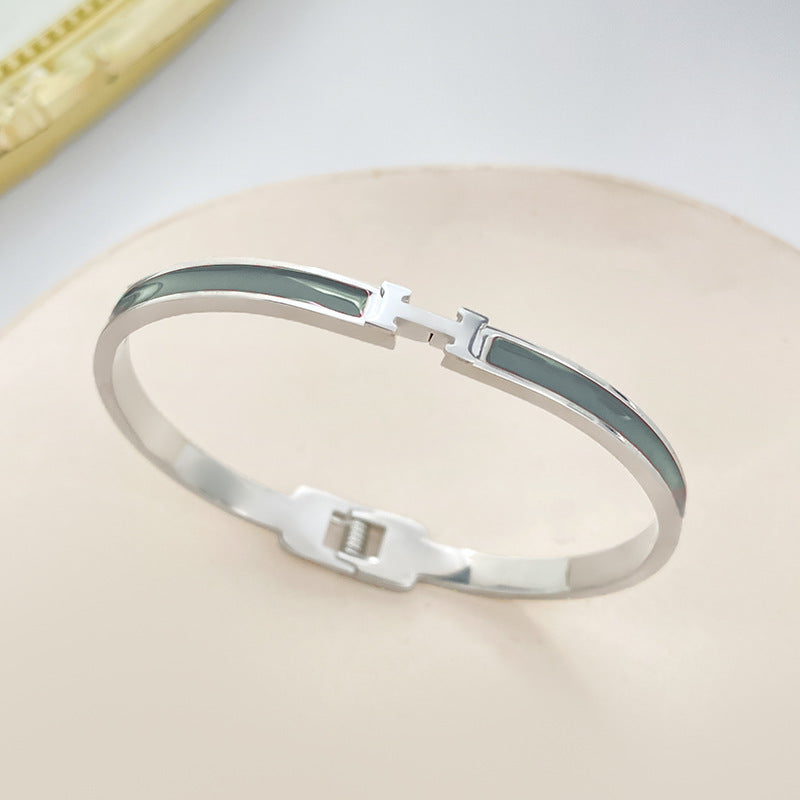 H Letter Drip Oil Plated Titanium Steel Bracelet
