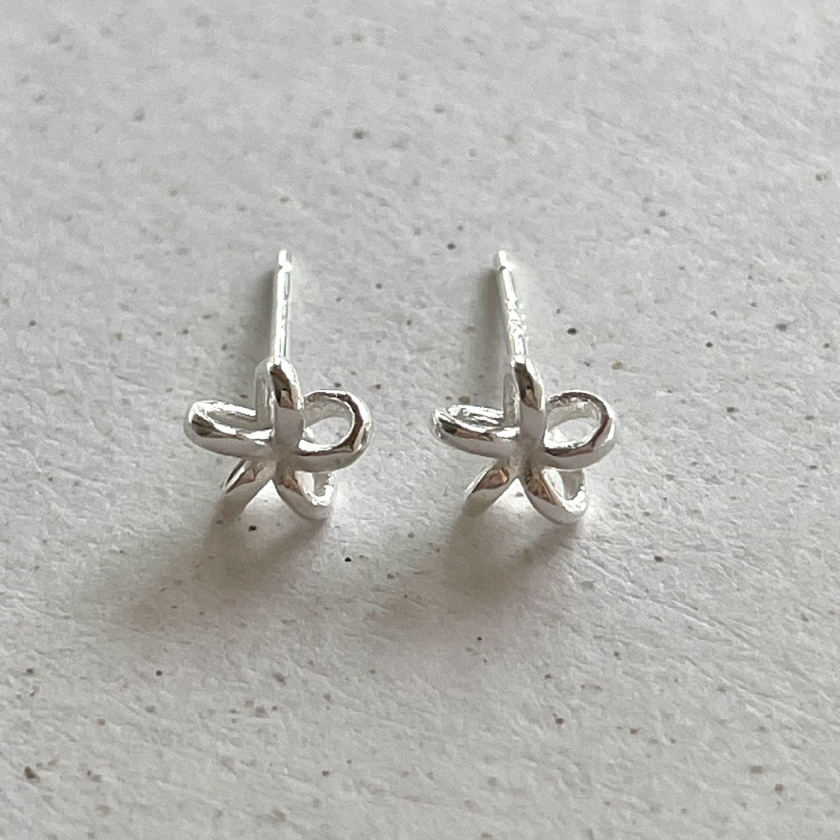 Minimalist Floral Silver Stud Earrings in 925 Sterling Silver with Plated Finish