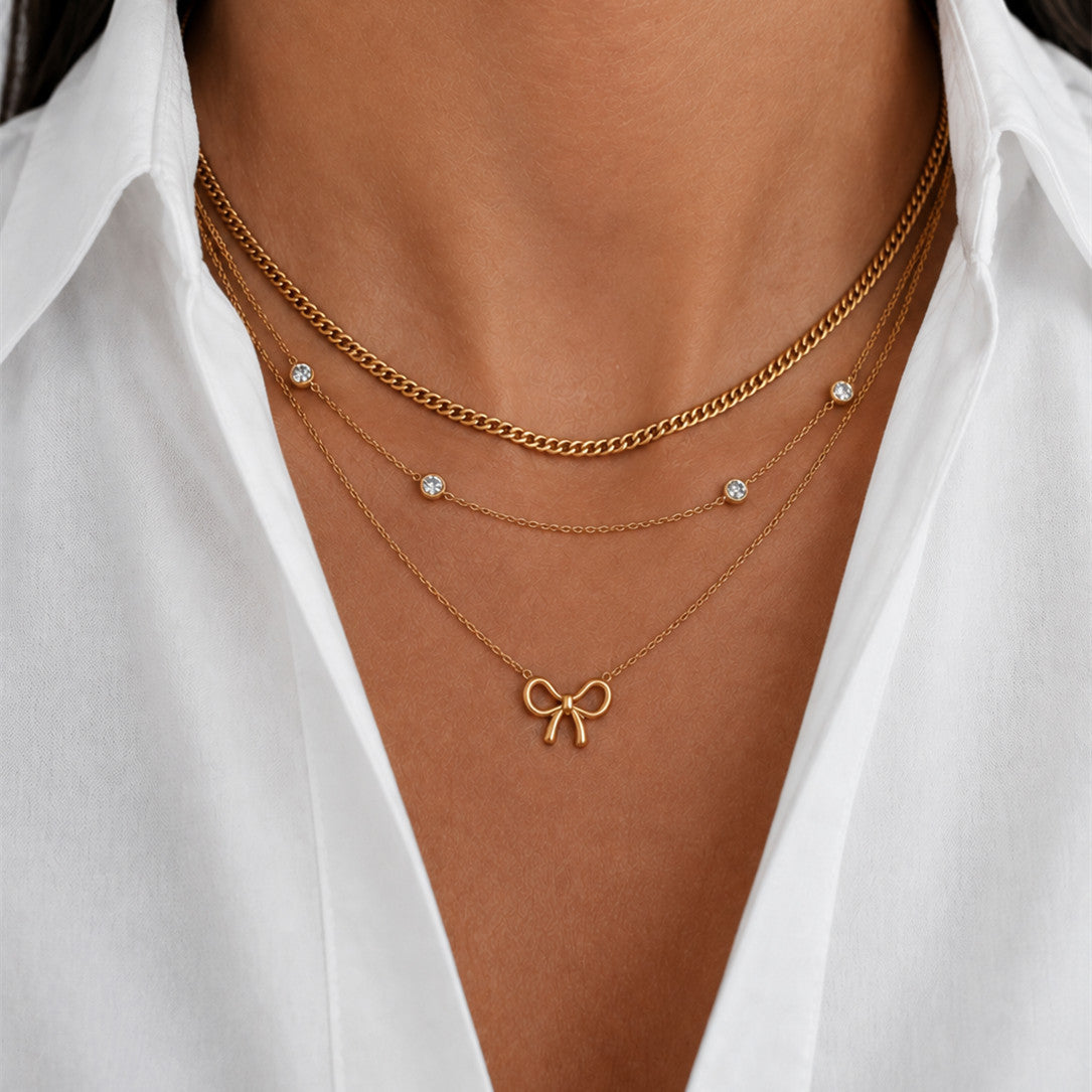 Sweet Geometric Stainless Steel Bow Pendant Necklace with PVD Plating for Women