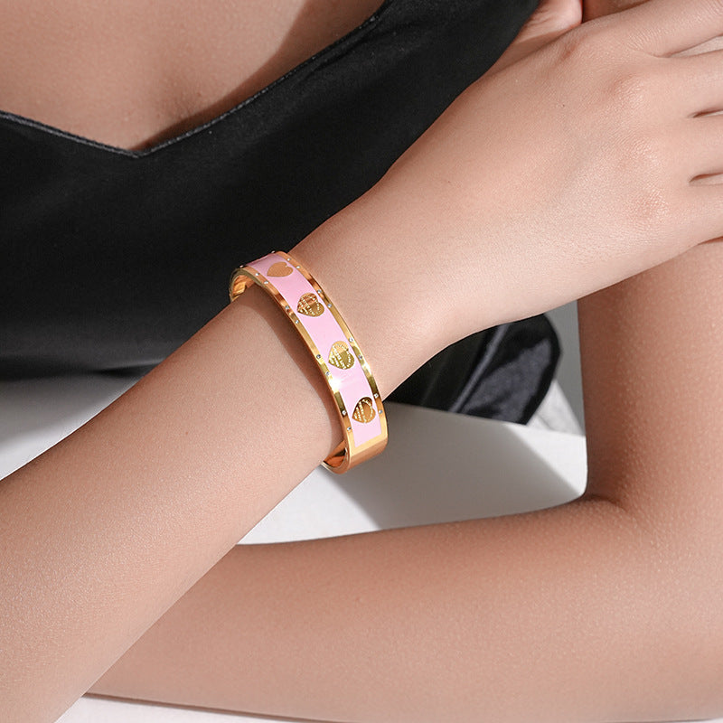 Bracciale Minimalista in Acciaio Inossidabile da Donna con Placcatura in Acciaio al Titanio e Intarsio di Strass a Forma Geometrica Ovale