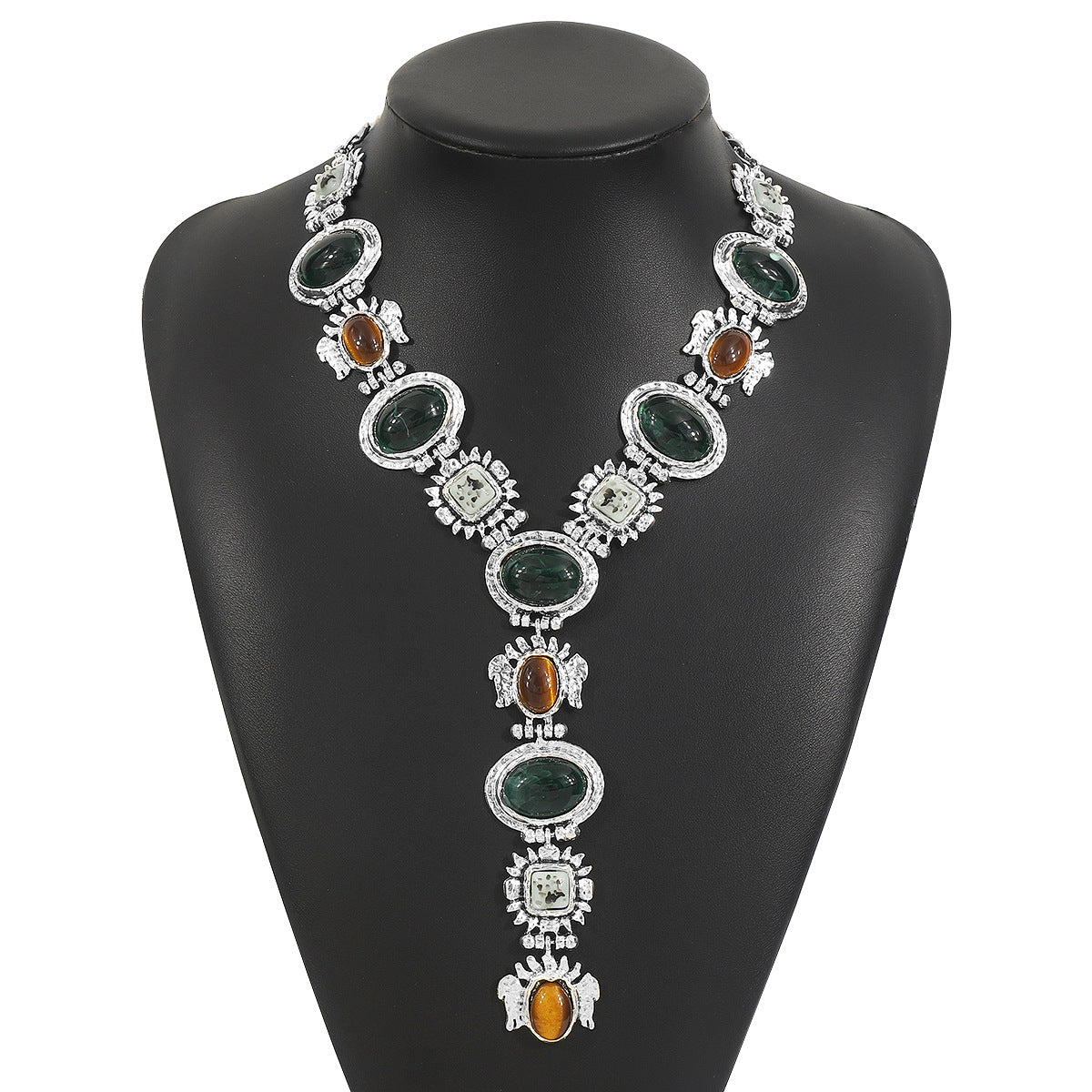 Collar con colgante de resina geométrica estilo barroco vintage con cadena de aleación chapada para mujer