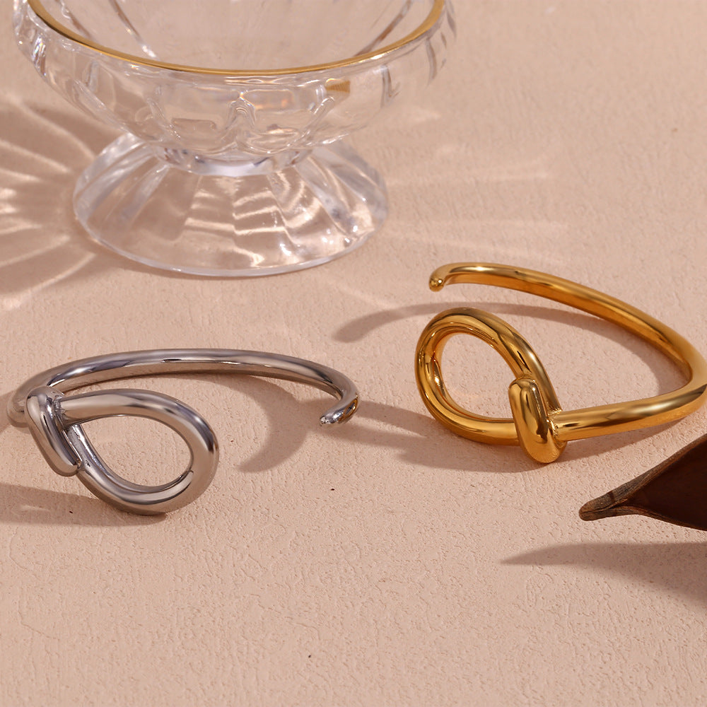 Minimalist Geometric Stainless Steel Plated 18K Gold Wire-Wrapped Hollow Teardrop Cuff Bracelet for Women