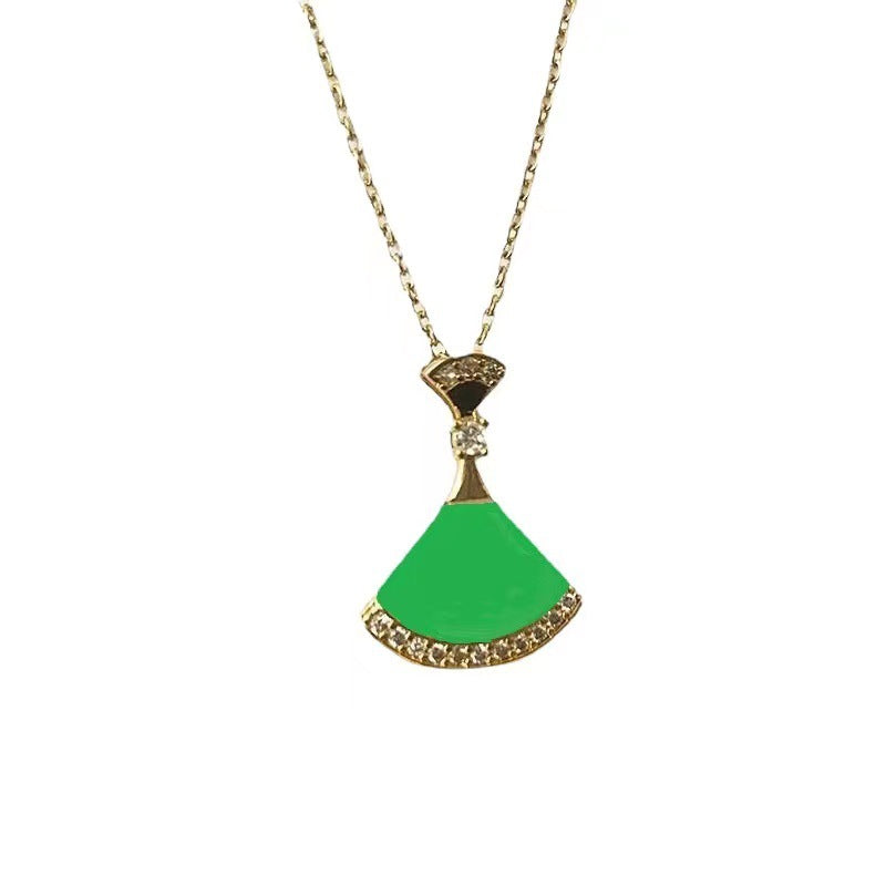 Minimalist Fan-Shaped Mother-of-Pearl Inlaid Pendant Necklace for Women - Titanium Steel Electroplated O-Chain Clavicle Chain