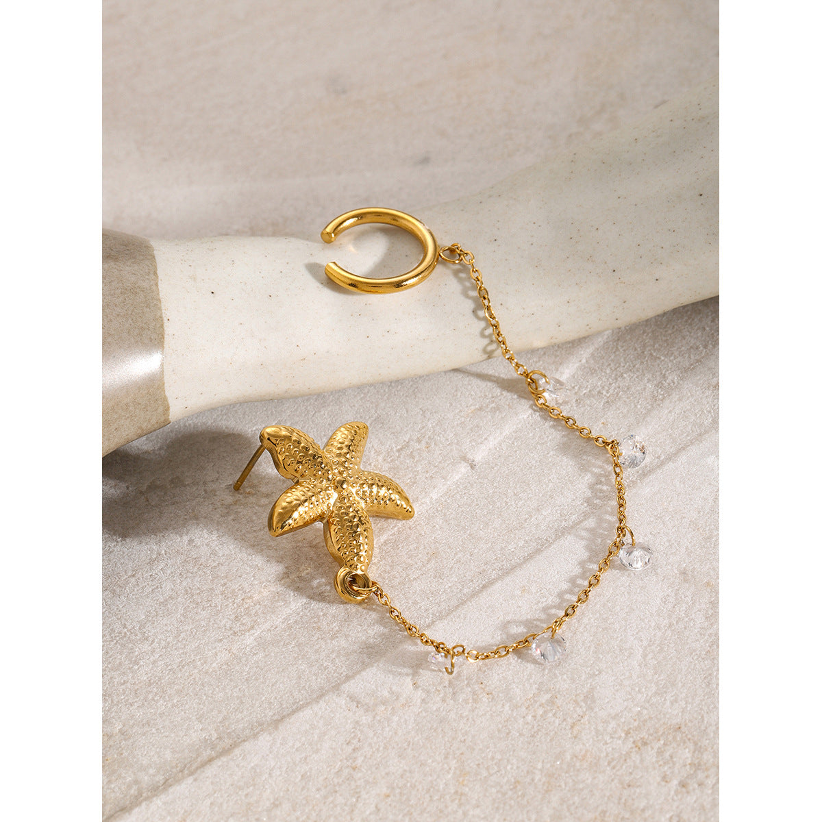 Ins Style Summer Ocean Series 18K Gold Plated Stainless Steel Starfish Rhestone Clip-on Earrings for Women