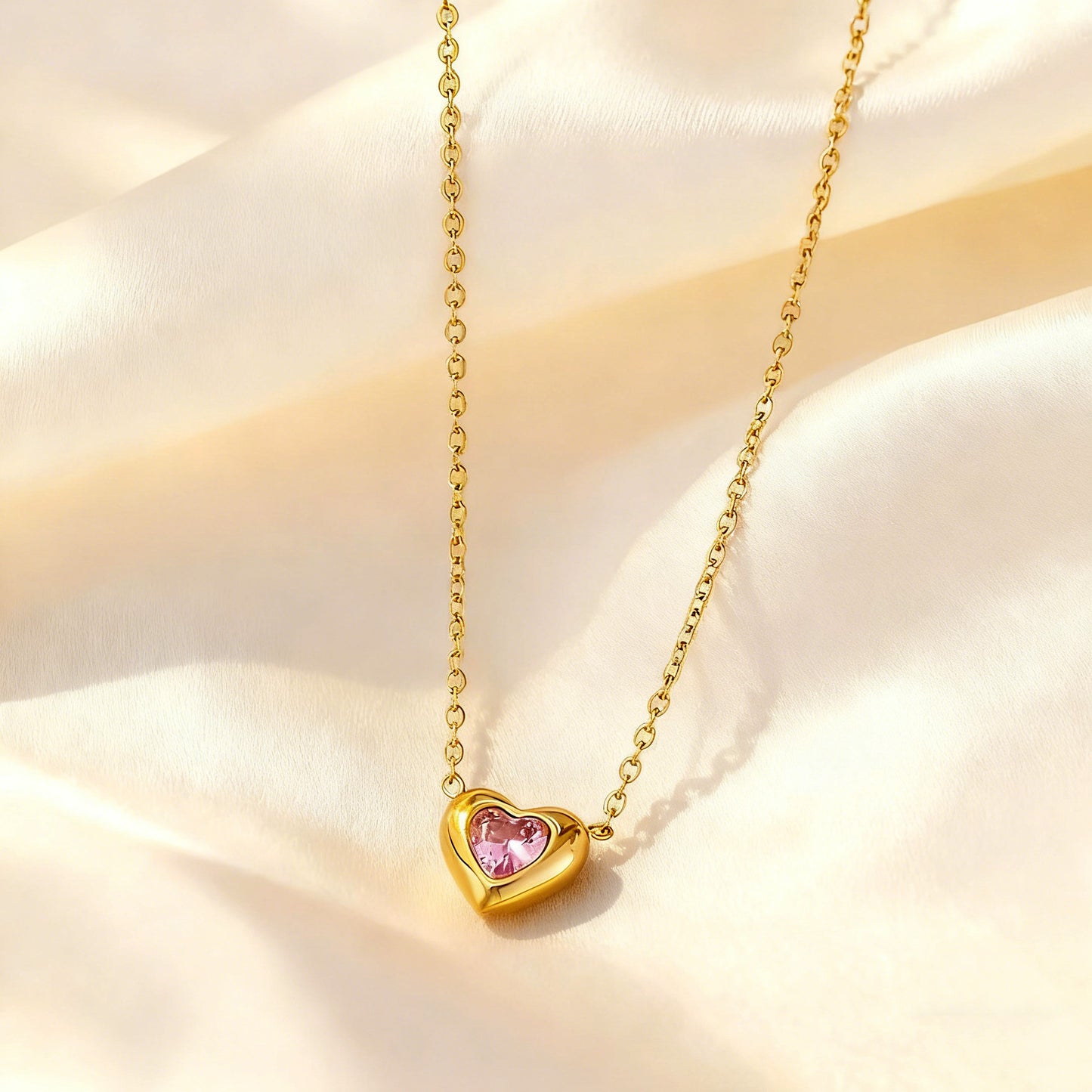 Set di collana e orecchini da donna in acciaio inossidabile placcato con zirconia cubica, design elegante e minimalista a forma di cuore