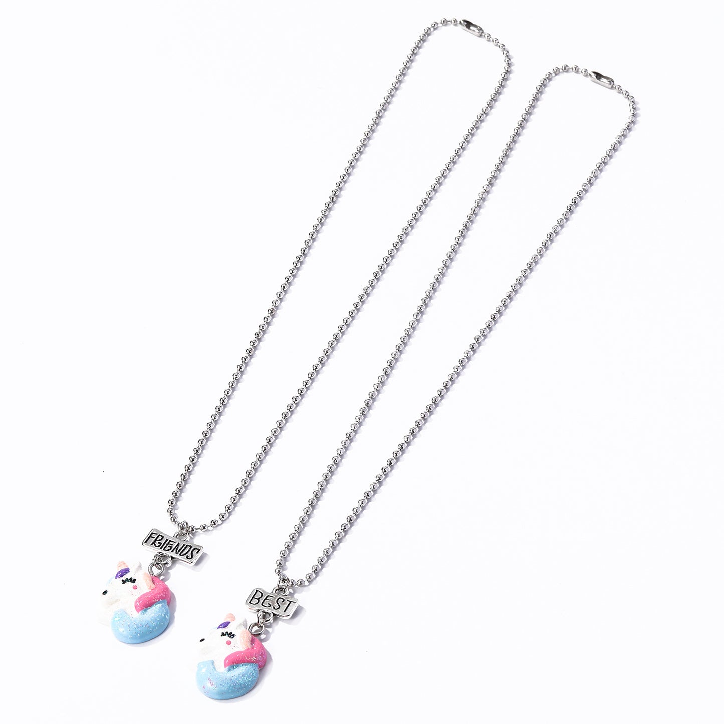 Collana con ciondolo unicorno fumetto per bambini, girocollo con ciondolo animale in argilla morbida con catena di perline