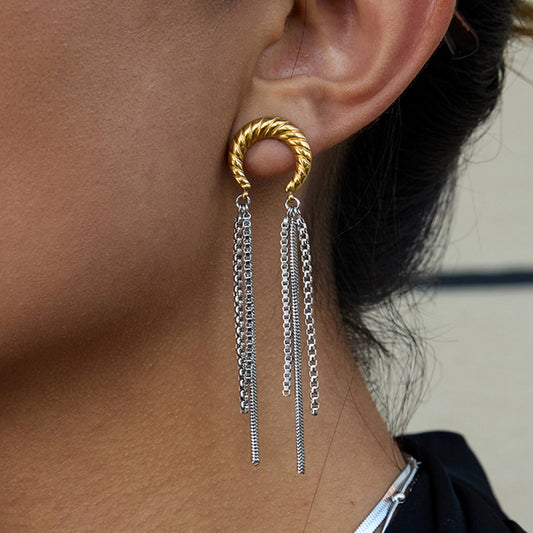 Pendientes colgantes elegantes de acero inoxidable con forma de luna y flecos, diseño geométrico, acabado chapado, para mujer