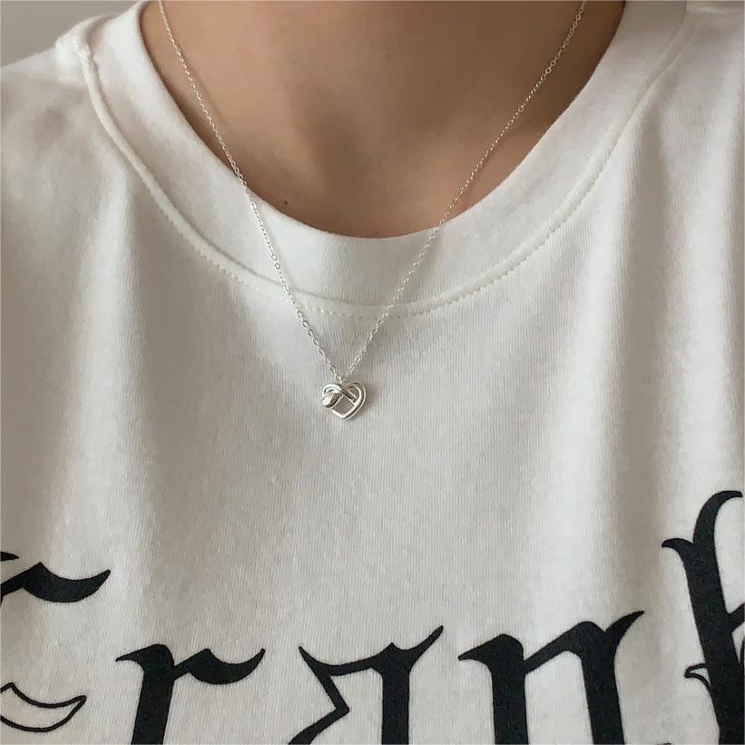 Minimalist Heart-Shaped 925 Sterling Silver Necklace with Plated Finish on Cross Chain