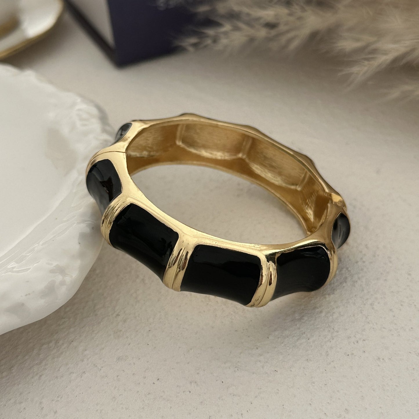 Vintage Wavy Bamboo Section Heart Enamel Drip Oil Plated Alloy Cuff Bracelet for Women