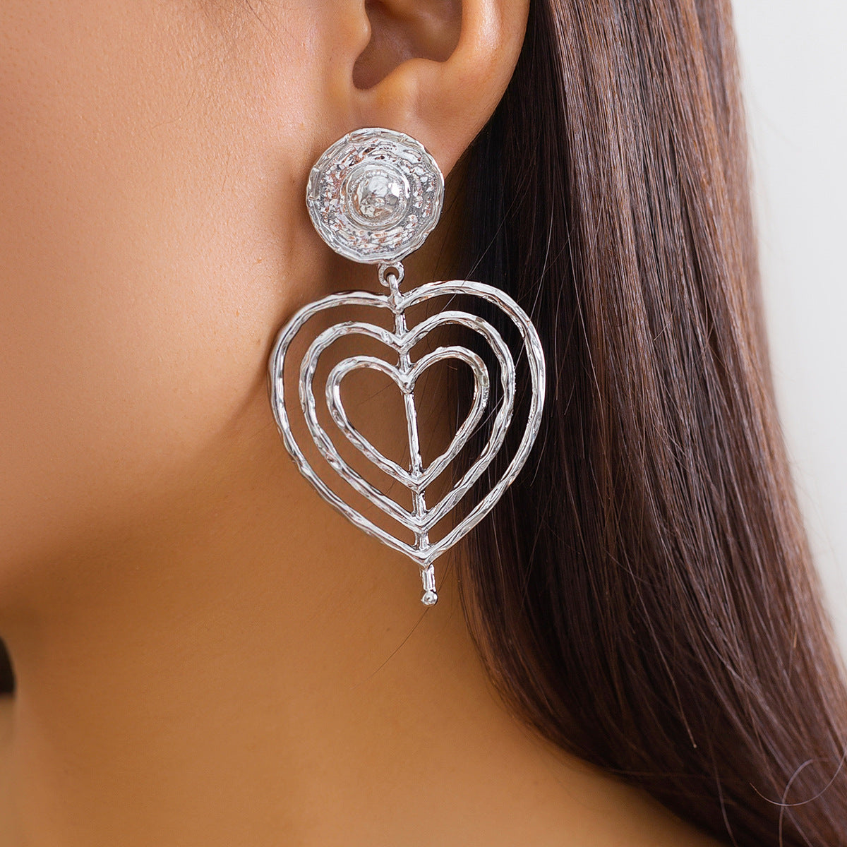 Vintage Minimalist Heart-Shaped Alloy Stud Earrings with Plated Finish for Women