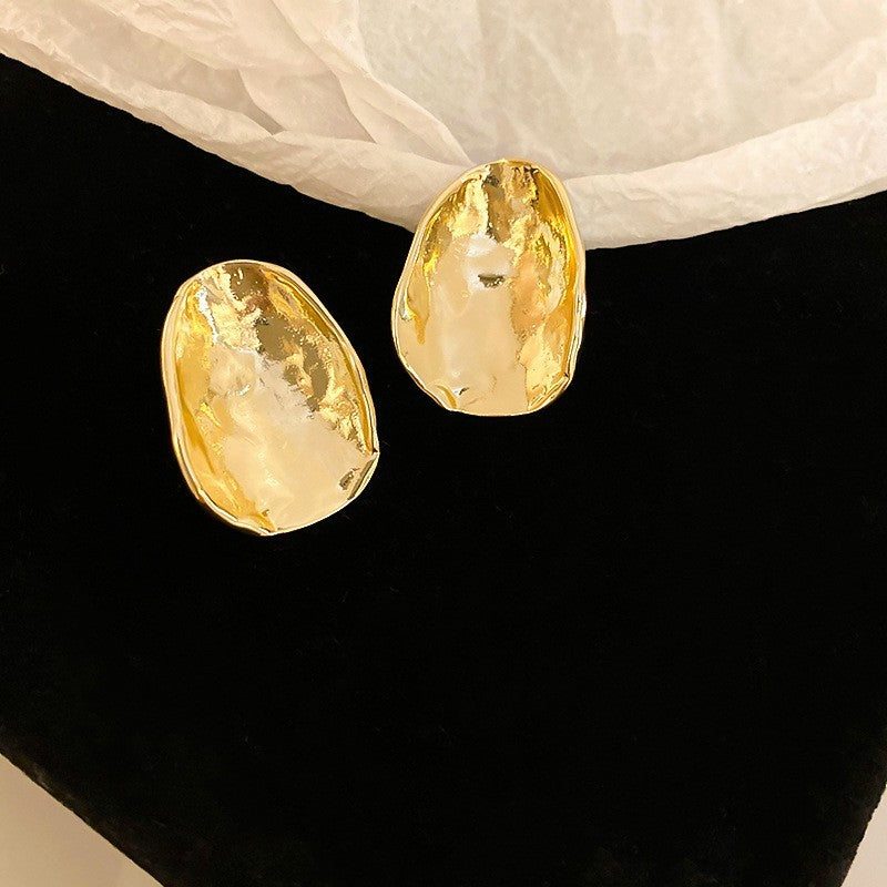 Orecchini da donna geometrici minimalisti in metallo con finitura lucida e placcatura in oro, per l'uso quotidiano