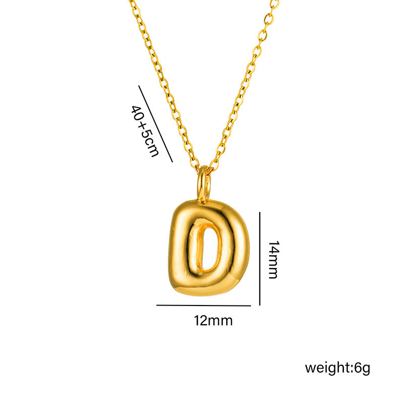 Collar minimalista de acero de titanio chapado en oro de 18 quilates con forma de letra delicada para mujer