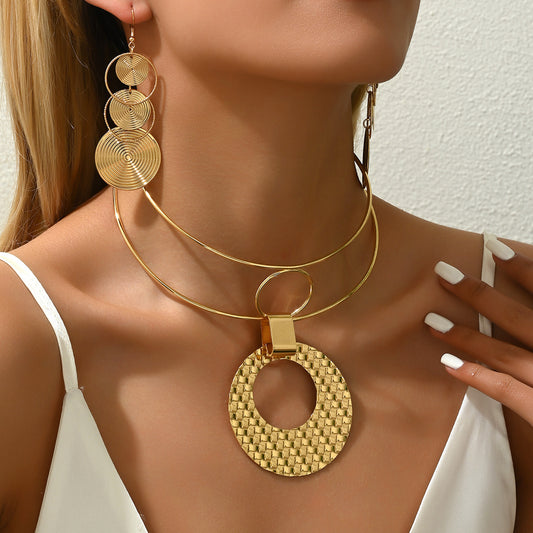 Collar y Pendientes Geométricos Minimalistas para Mujer, Cadena de Aleación con Acabado Galvanizado