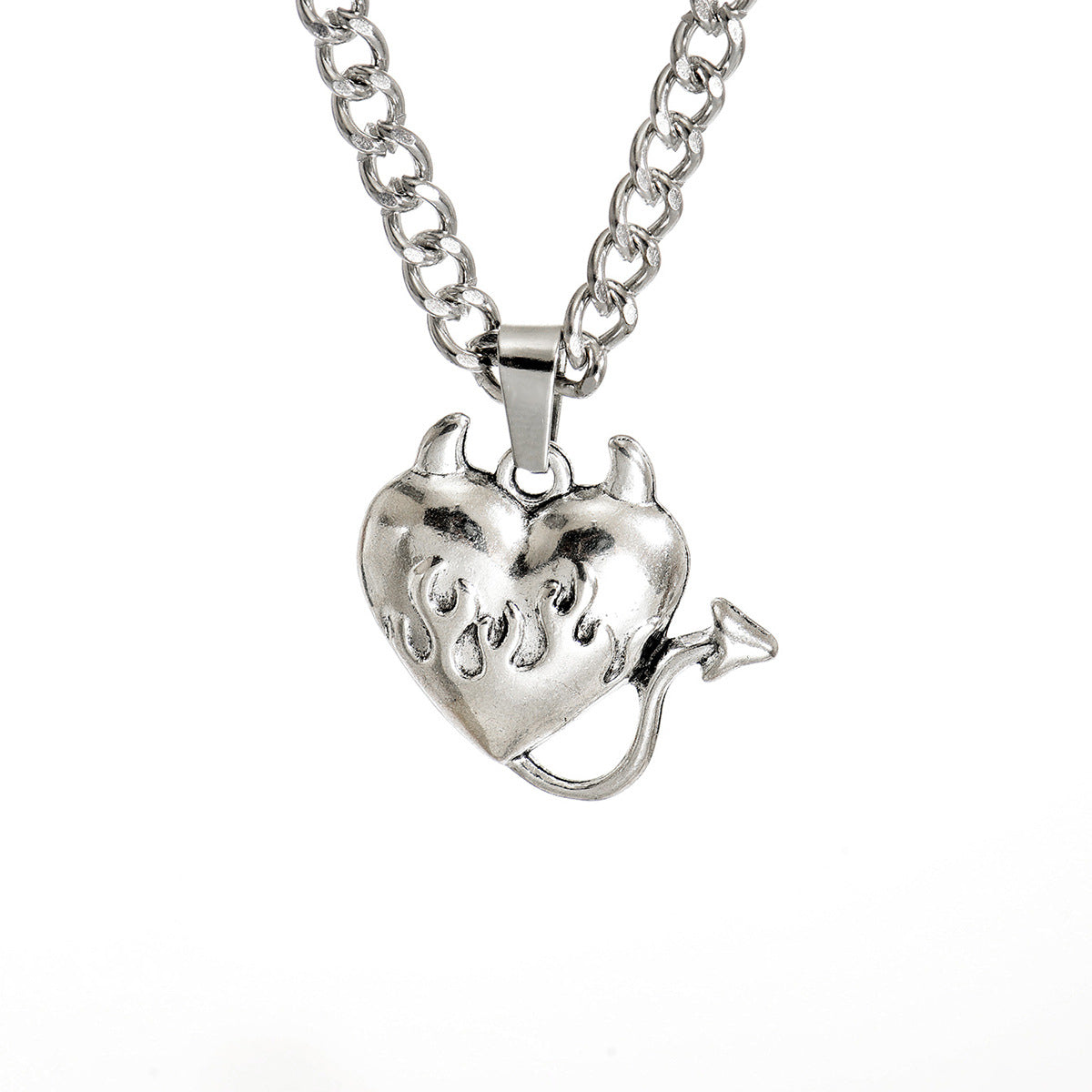 Collana Punk Vintage a Croce con Teschio e Ciondolo a Cuore in Lega con Finitura Galvanica per Donna e Uomo