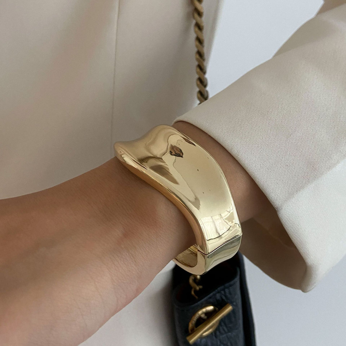 Vintage Marble Texture Geometric Alloy Plated Bangle Bracelet