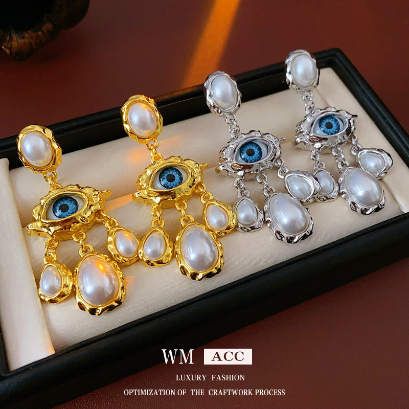 Orecchini a Perno da Donna in Stile Vintage con Perla e Dettaglio a Frange in Acciaio Placcato