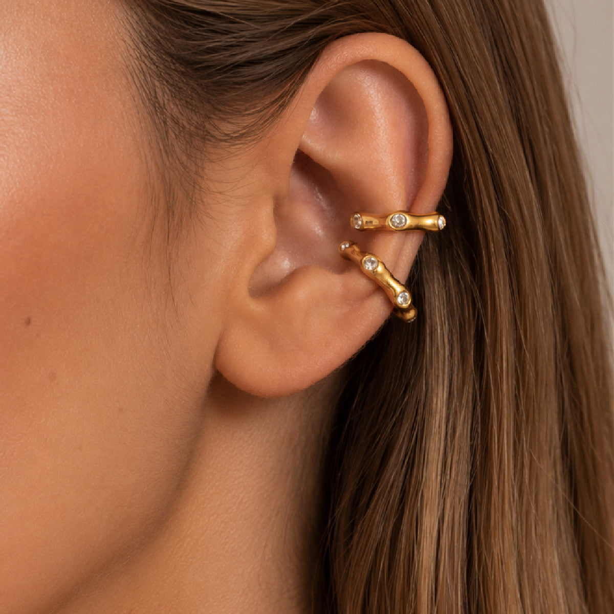 18K Gold Plated PVD Stainless Steel C-Shape Rhinestone Bamboo Segment Clip-on Earrings for Women