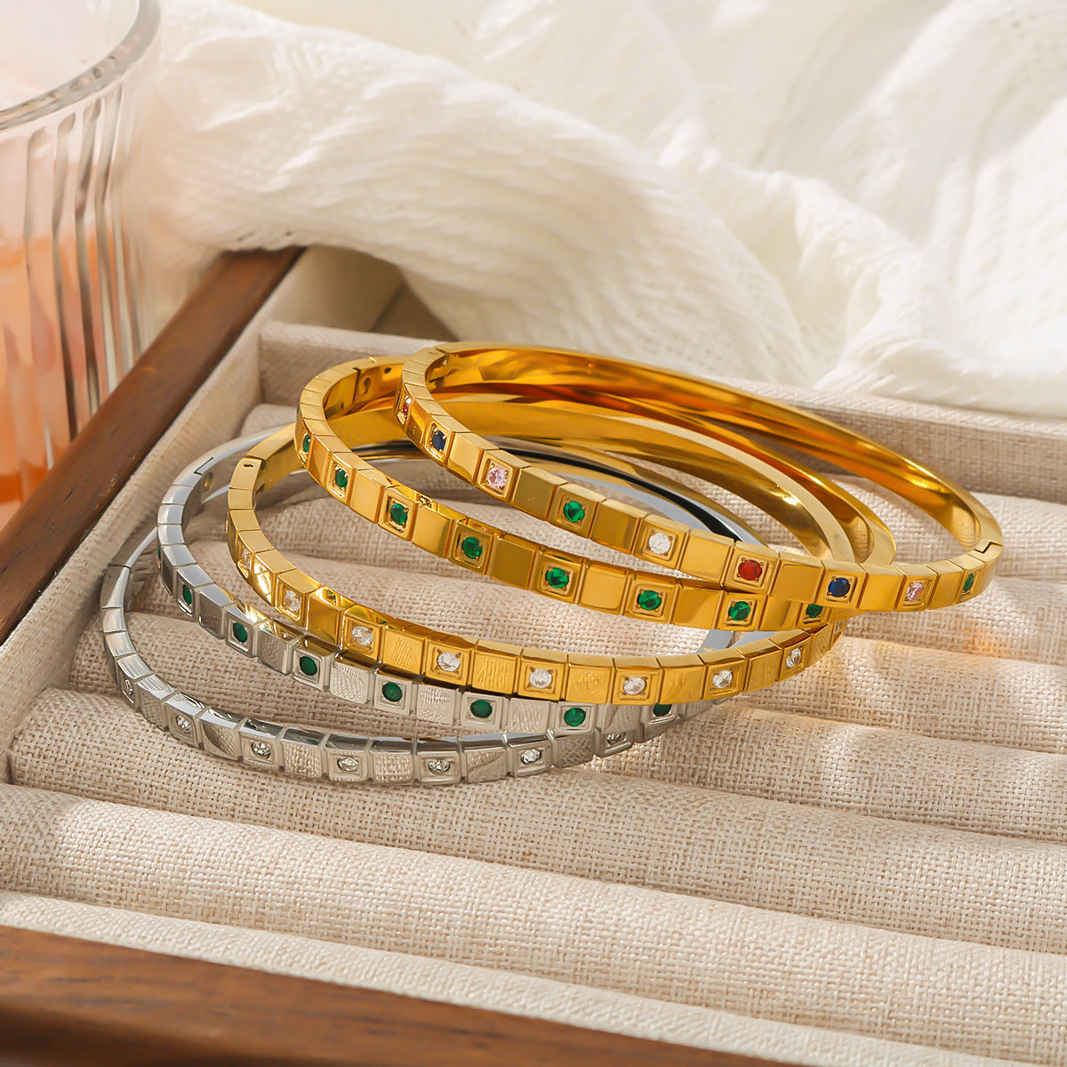 Trendy Geometric Checkered Rhinestone 18K Gold Plated Titanium Steel Bracelet Set