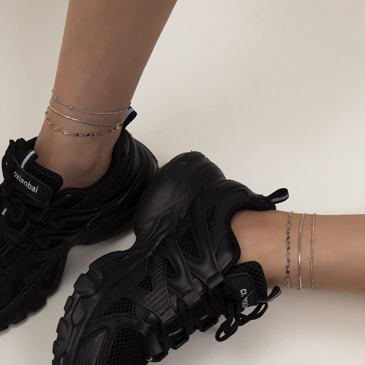 Cavigliera a Catena Piatta Geometrica Minimalista da Donna in Metallo con Motivo a Croce Vuota