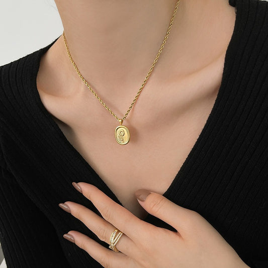 Collar con colgante de girasol vintage para mujer en acero de titanio con chapado en oro de 18 quilates, cadena trenzada, diseño floral, pieza de lujo ligera para superposición
