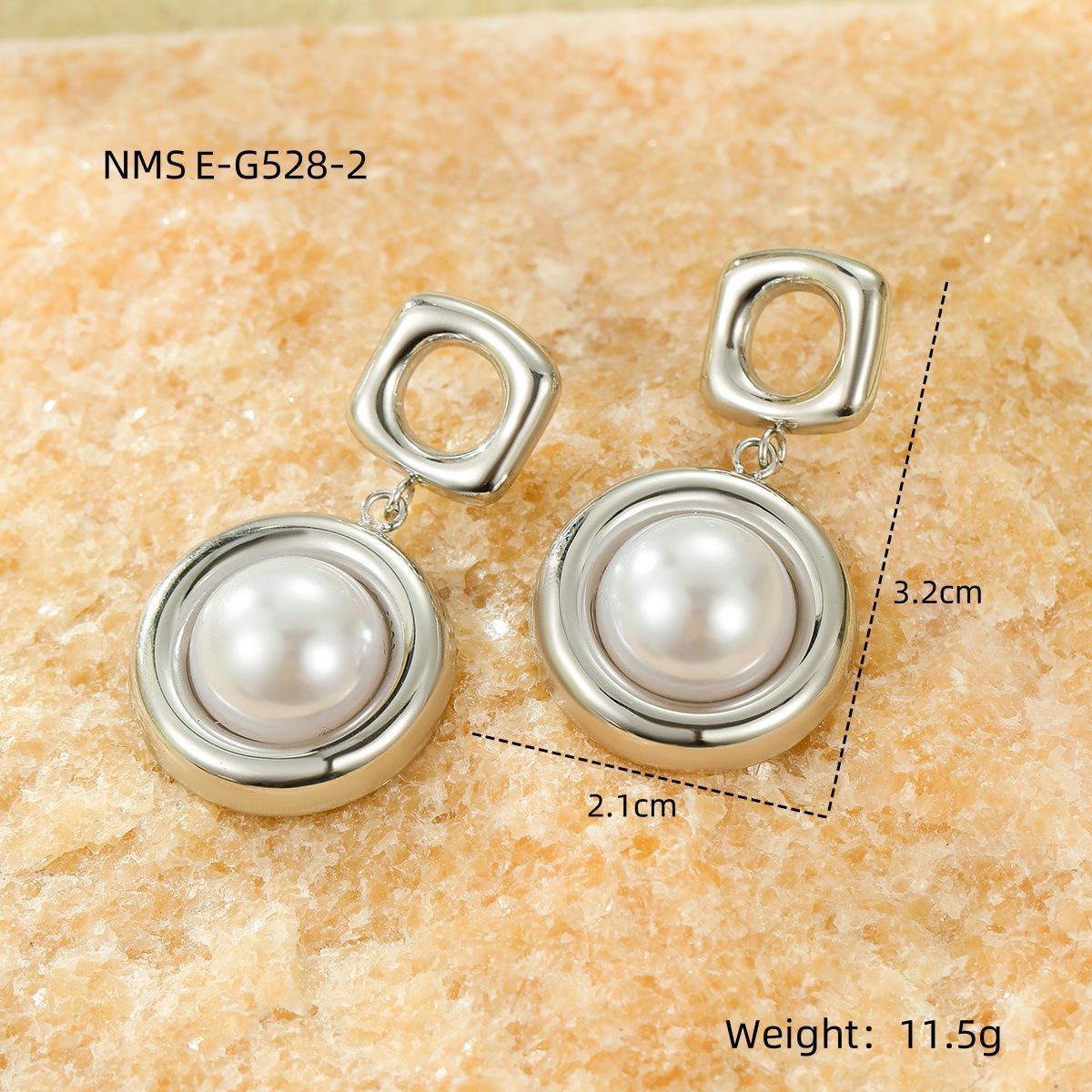 Pendientes de tuerca de acero inoxidable con forma de flor geométrica minimalista para mujer con acabado chapado
