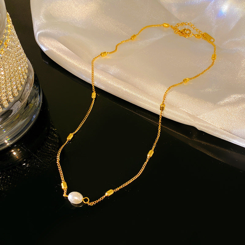 Luxury Casual Titanium Steel Serpentine Chain Necklace with Pearl Inlay