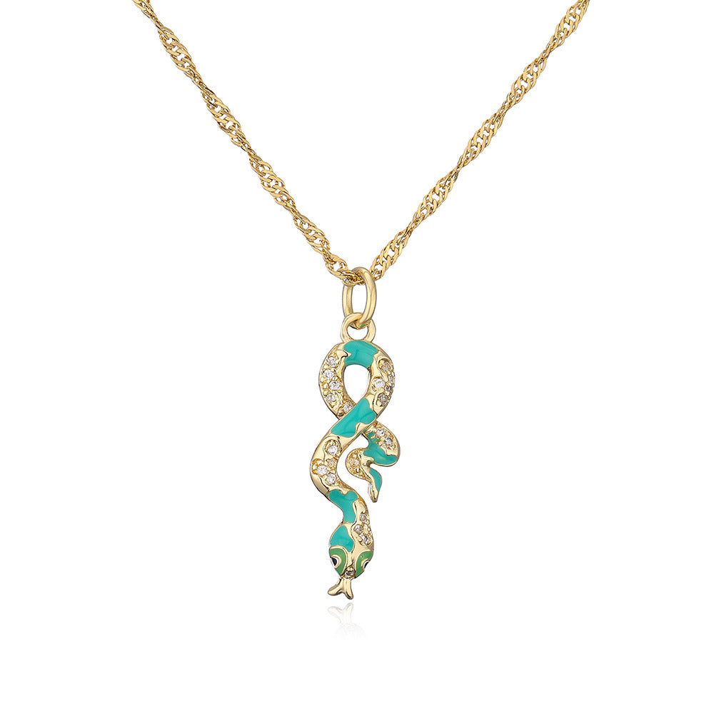 Collana con pendente geometrico minimalista in rame placcato oro 18 carati, finitura smaltata e zirconia micro-incastonata per donna