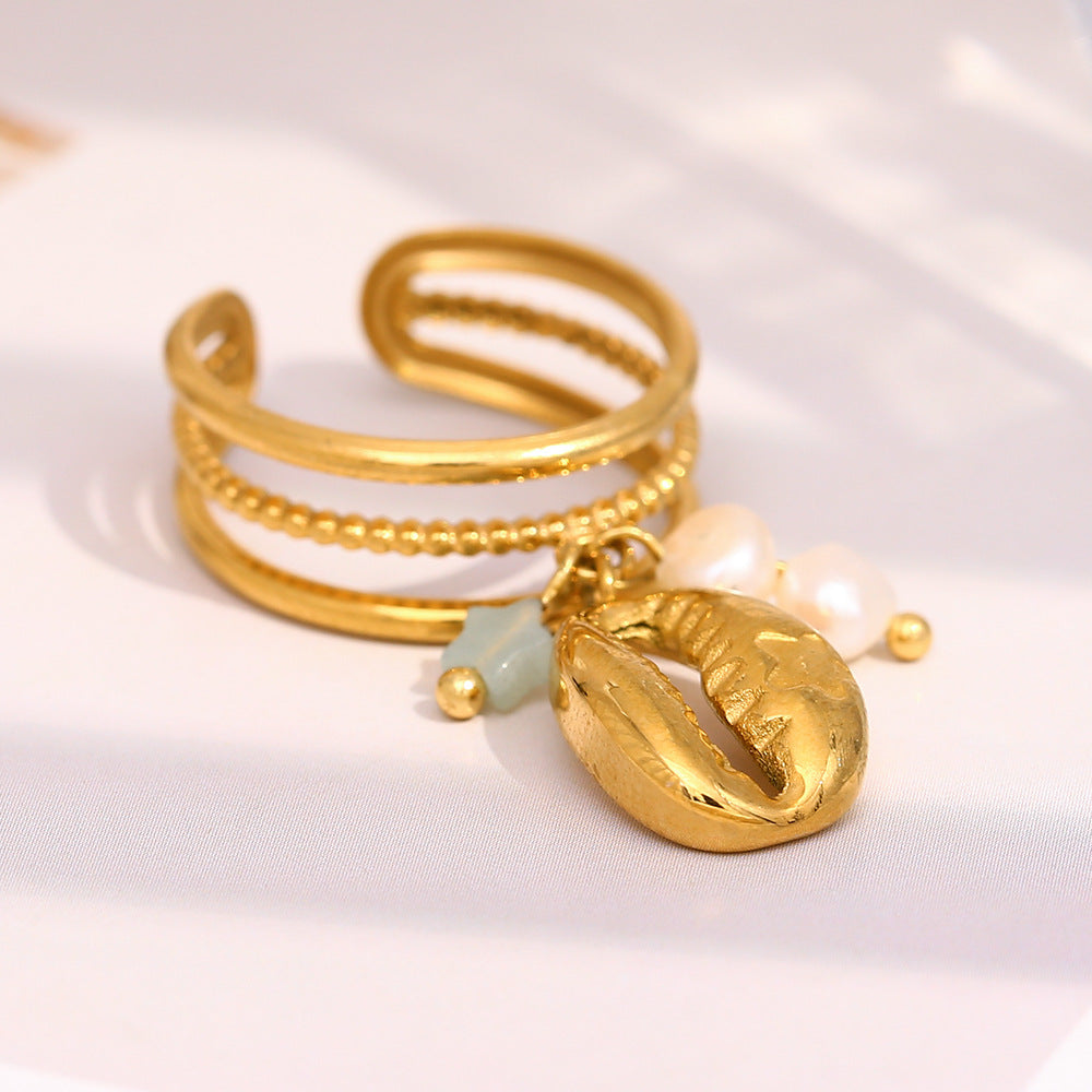 Anello da donna in acciaio inossidabile geometrico d'ispirazione vintage con placcatura in oro 18 carati e nappa con conchiglia di perla