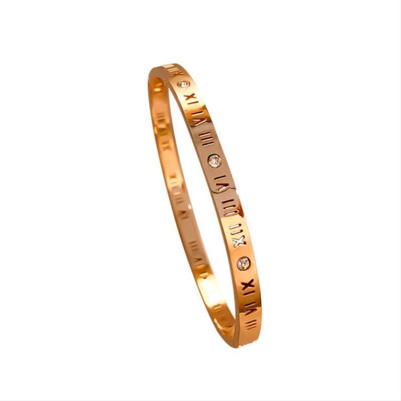 Elegante bracciale da donna con numeri romani in acciaio al titanio con finitura placcata