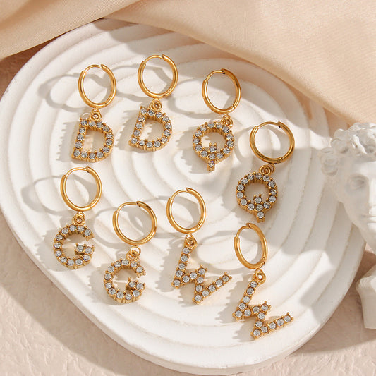 Pendientes de letras de moda minimalistas para mujer de acero inoxidable con baño de oro de 18 quilates y circonita microengastada