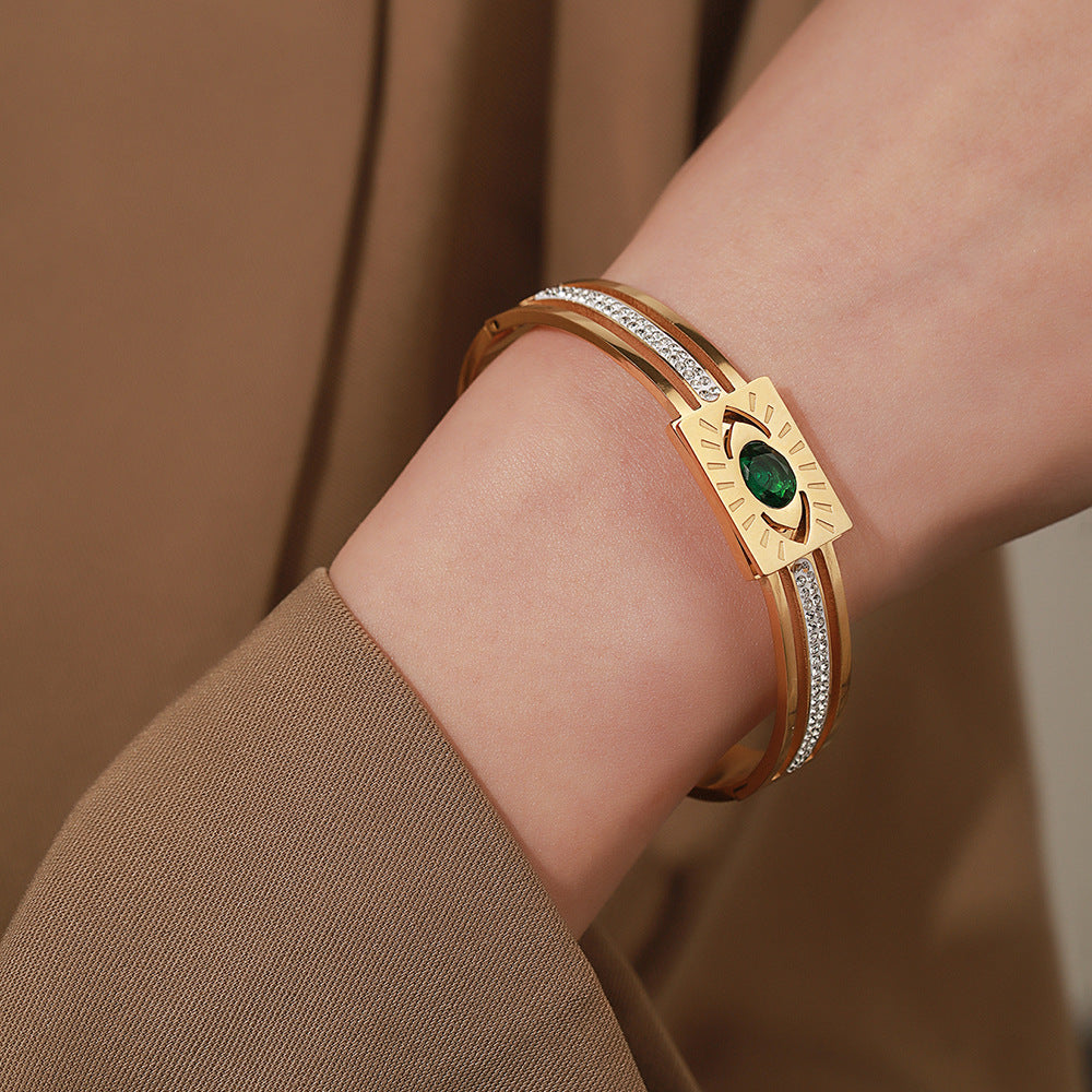 Streetwear 18K Gold PVD Stainless Steel Evil Eye Diamond Inlay Spring Clasp Bangle