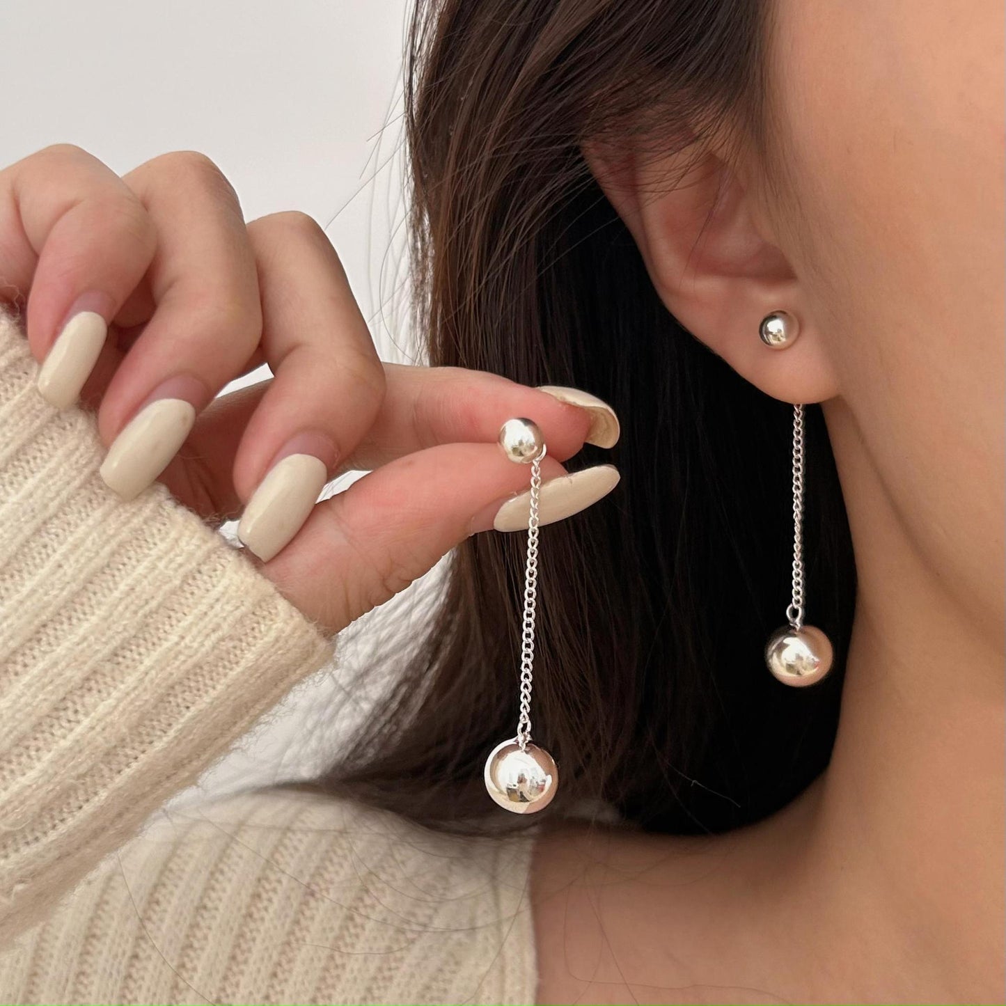 Fan Zhi Qiao 925 Sterling Silver Dangle Earrings with Tassel Design