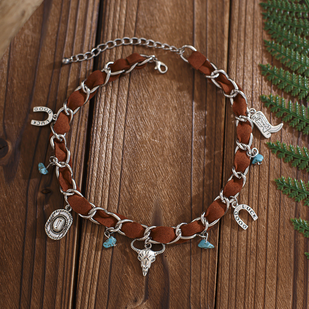 Collana pendente con toro bohémien vintage in lega placcata per donna