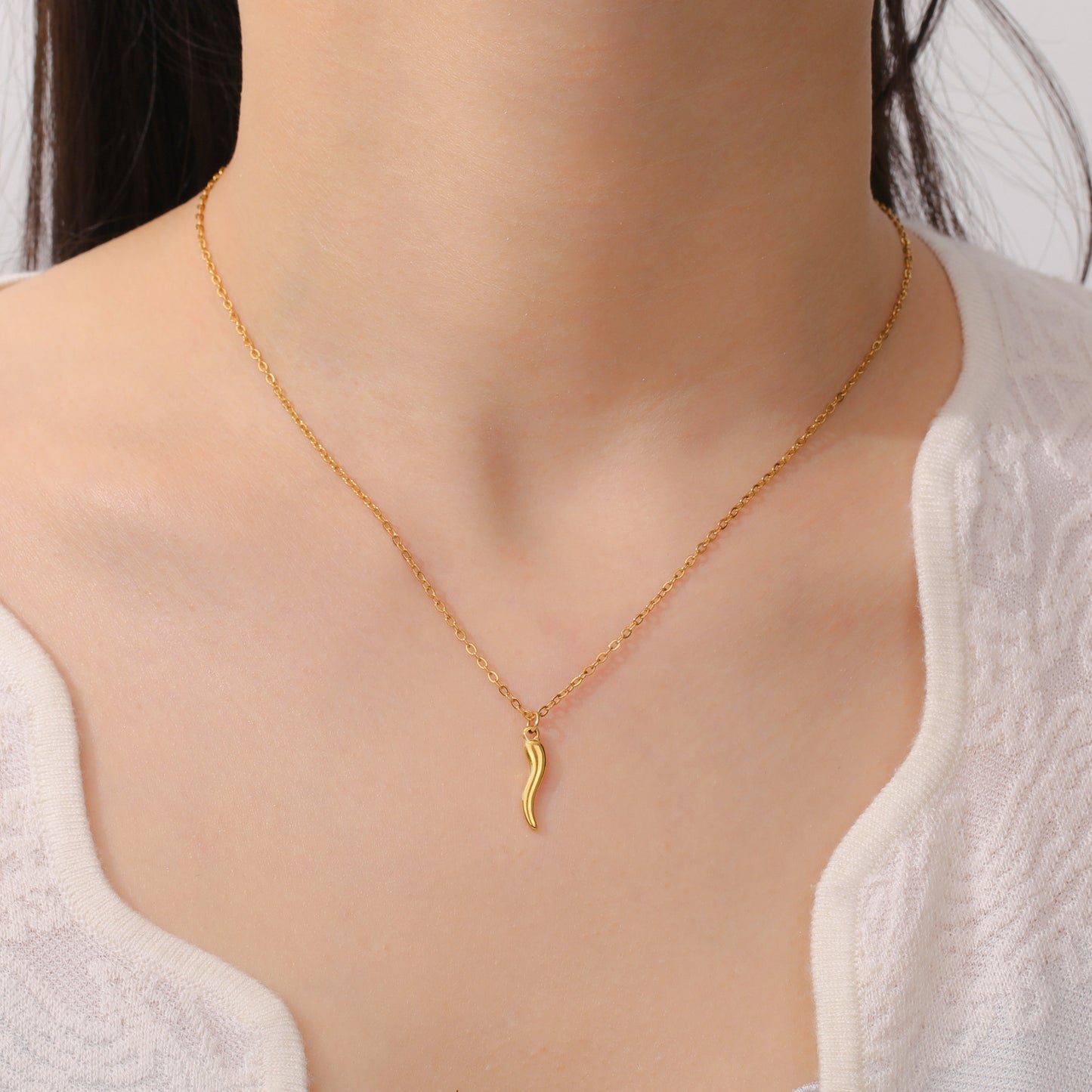 Sweet Geometric 18K Gold Plated Stainless Steel Necklace with Curb Chain for Unisex