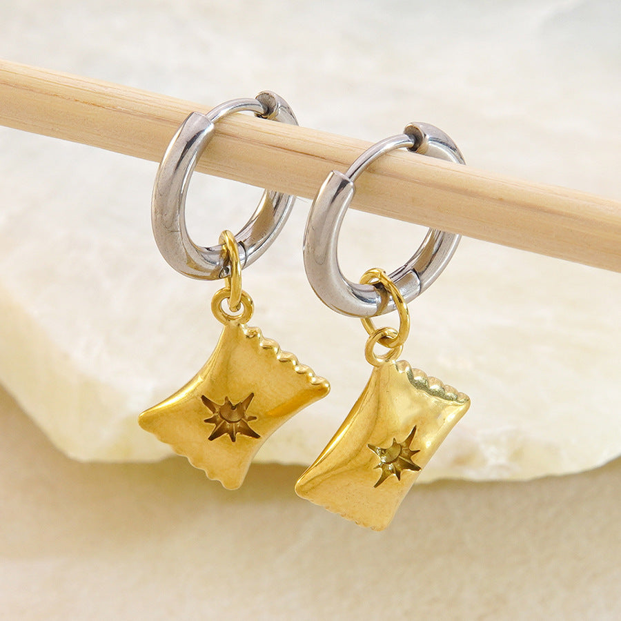 Graziosi orecchini a cuore, stella e quadrato geometrici placcati oro 18 carati in acciaio inossidabile bicolore