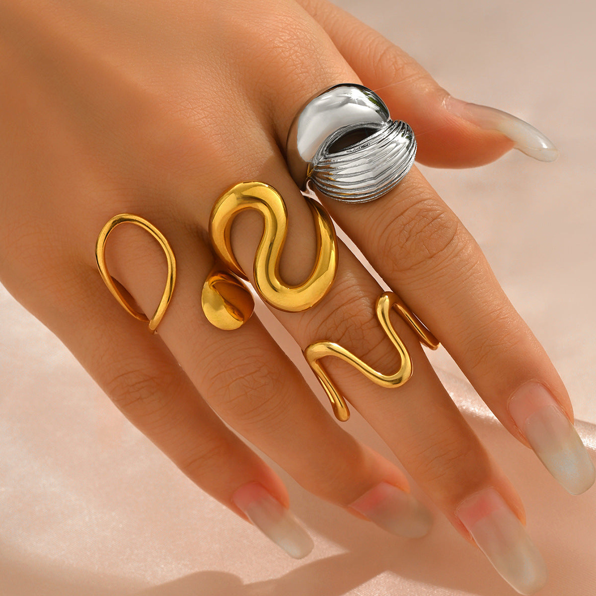 Minimalist Geometric Open Ring Set for Women Zinc Alloy Plated with Smooth Line Design Versatile Plain Band Rings