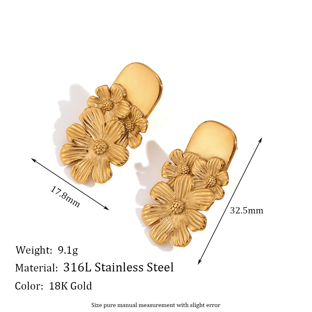 Fashionable Vintage-Inspired Irregular Geometric Heart-Shaped Stainless Steel Earrings with 18K Gold Plating