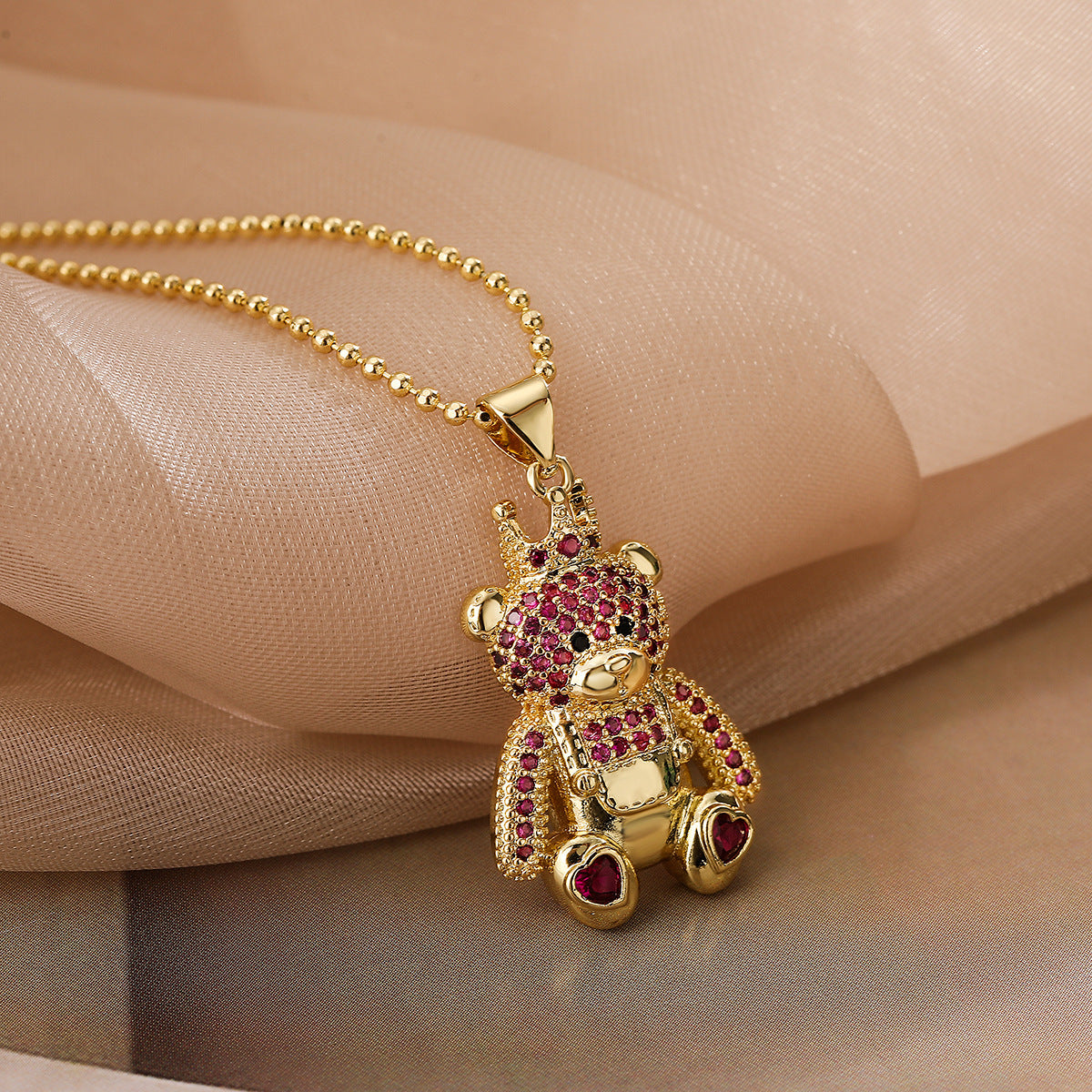 Minimalist Geometric Leopard Head Pendant Necklace for Women with Full Zircon Inlay on Brass Chain