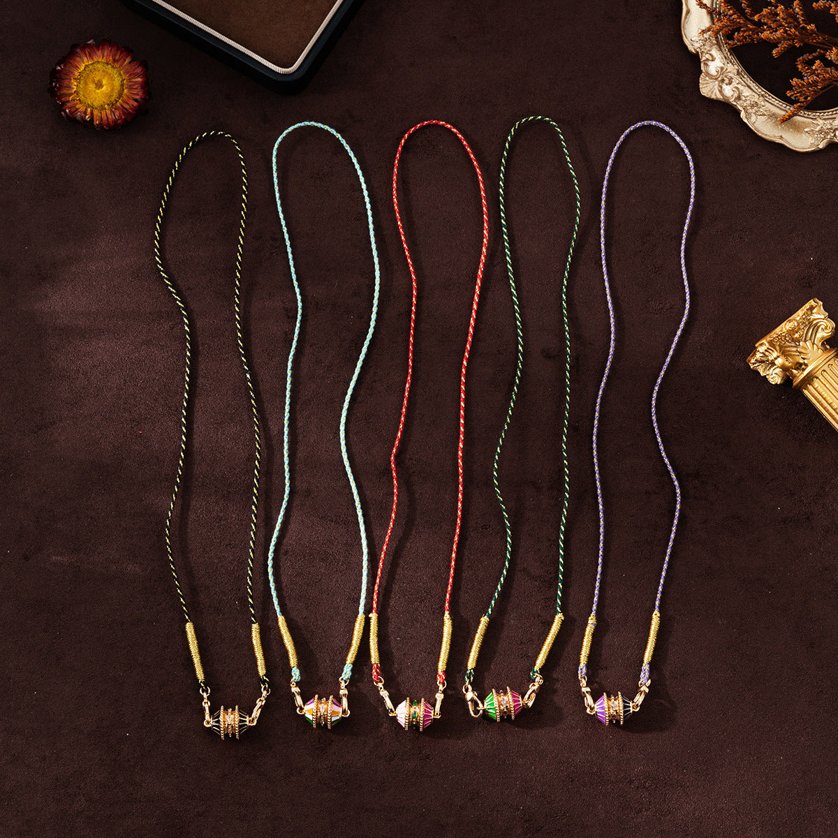Irregular Geometric Pendant Necklace with Vacuum Electroplated 18K Gold Finish on Copper Base for Unisex Valentine's Day Gift