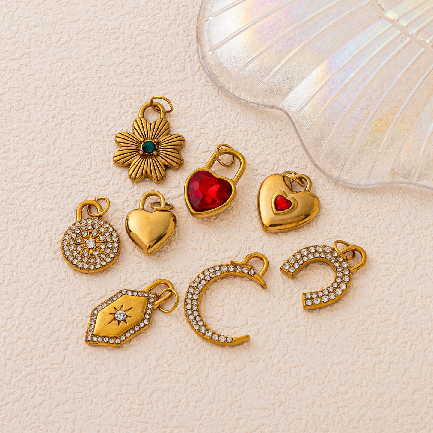 Vintage 18K Gold Plated Stainless Steel Heart Geometric Pendant Necklace with Cubic Zirconia Inlay DIY Charm Bar