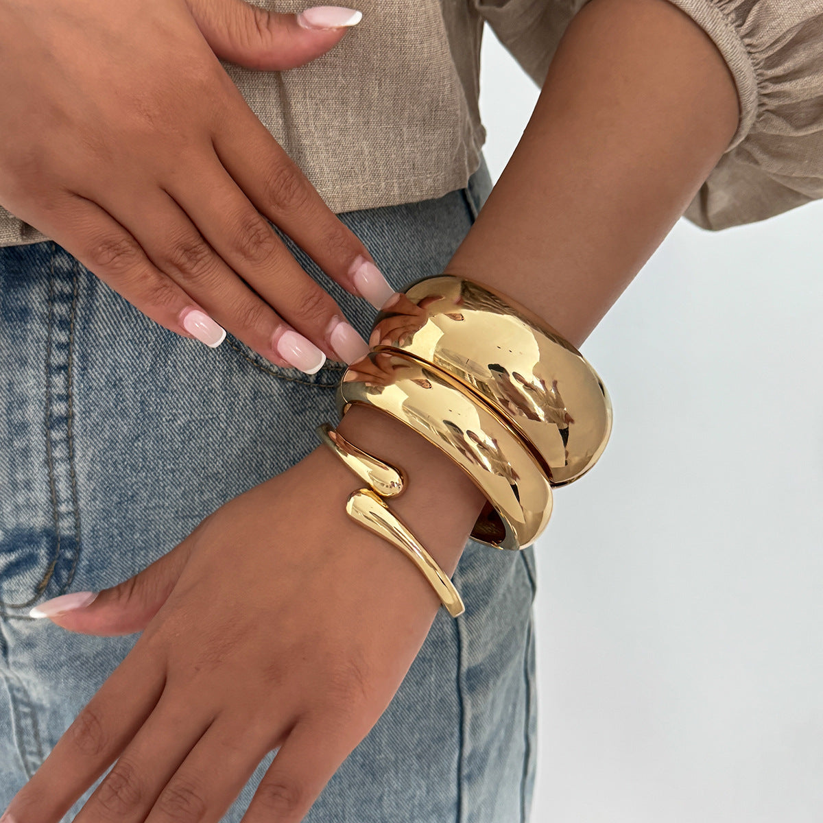 Minimalist Plated Alloy Teardrop Oval Spring Cuff Bracelet Set