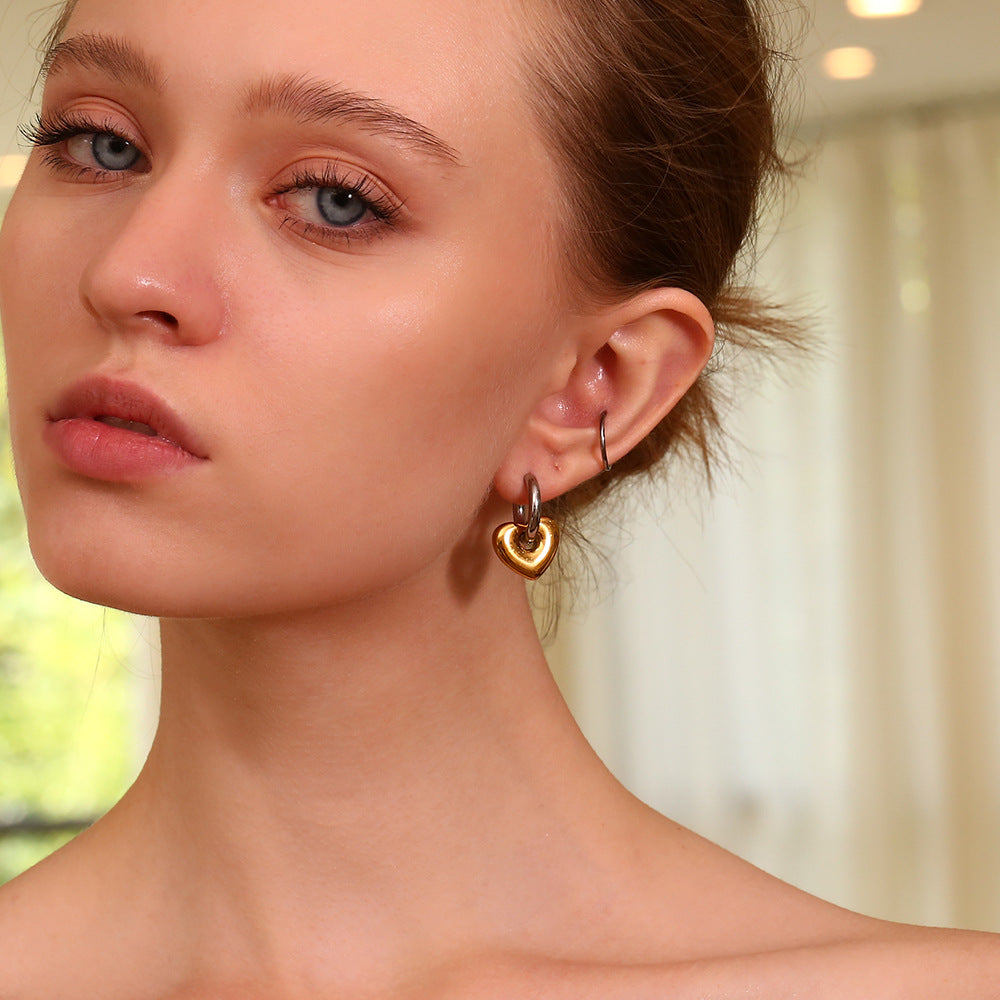 Fashionable Heart and Star Shaped Stainless Steel Earrings with 18K Gold Plating for Women