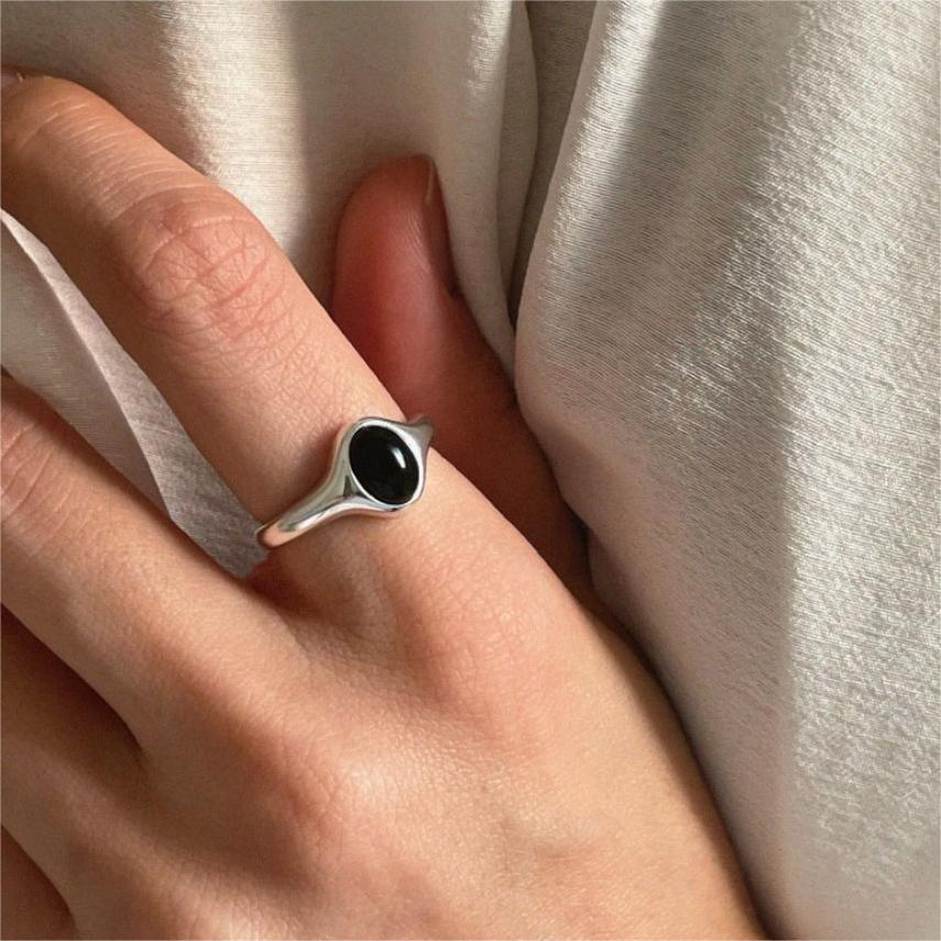 Anillo de Plata de Ley 925 Minimalista Vintage con Forma de Corazón, Acentos Geométricos y Rayas para Mujer