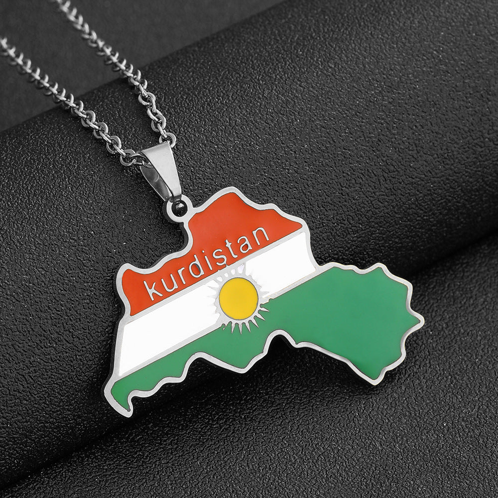 Collana con Pendente Geometrico Vintage in Acciaio Inossidabile con Finitura Smaltata per Uso Unisex