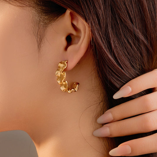Pendientes de Clip Irregulares en Forma de C de Acero Inoxidable Texturizado Estilo Vintage con Baño de Oro de 18K para Mujer