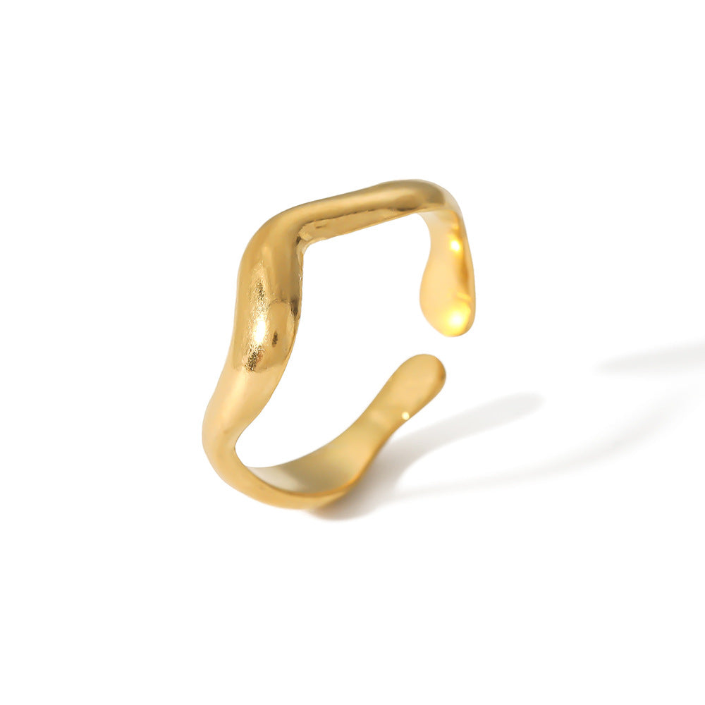 Anello Aperto da Donna Minimalista in Acciaio al Titanio a Forma di Onda con Placcatura Sottovuoto in Oro 18K e Design Geometrico